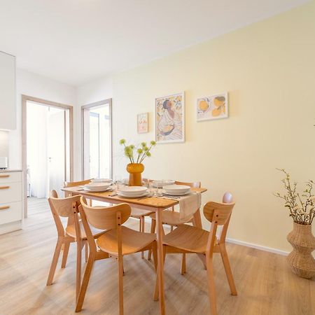 Bright 2Br - 5Th Floor, Balcony, Free Parking By Gravity Prague Apartment Luaran gambar