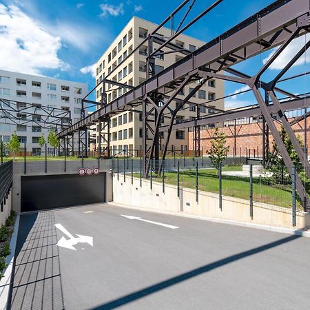 Bright 2Br - 5Th Floor, Balcony, Free Parking By Gravity Prague Apartment Luaran gambar